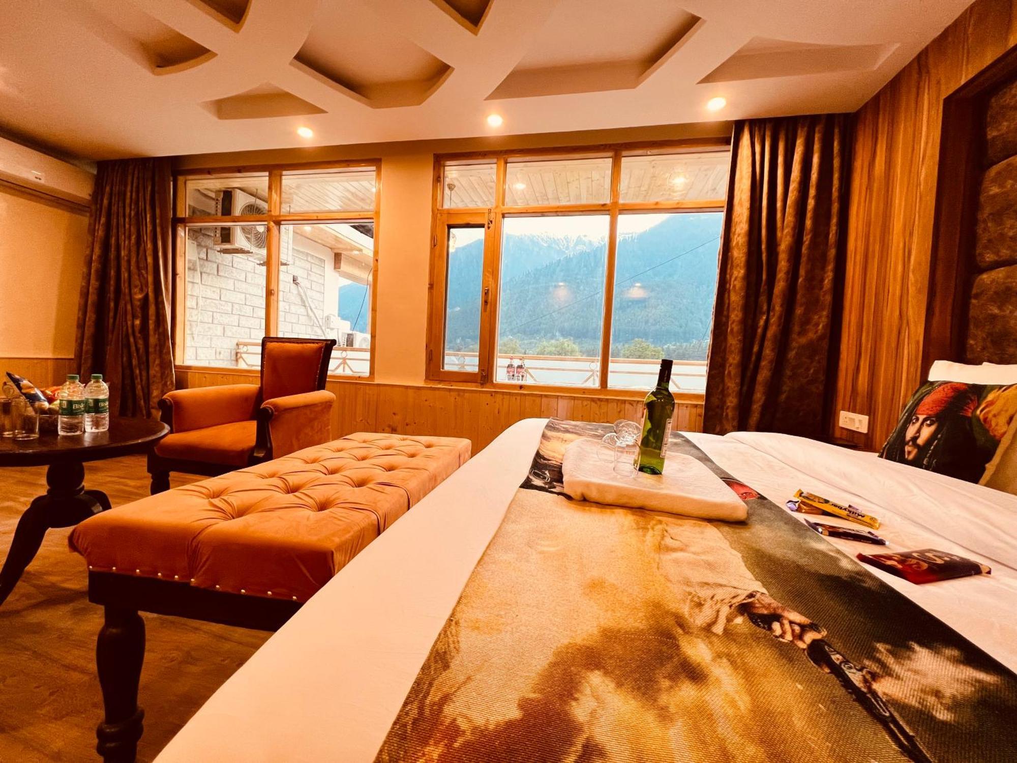 Hill River Resort By West Western Manāli Buitenkant foto