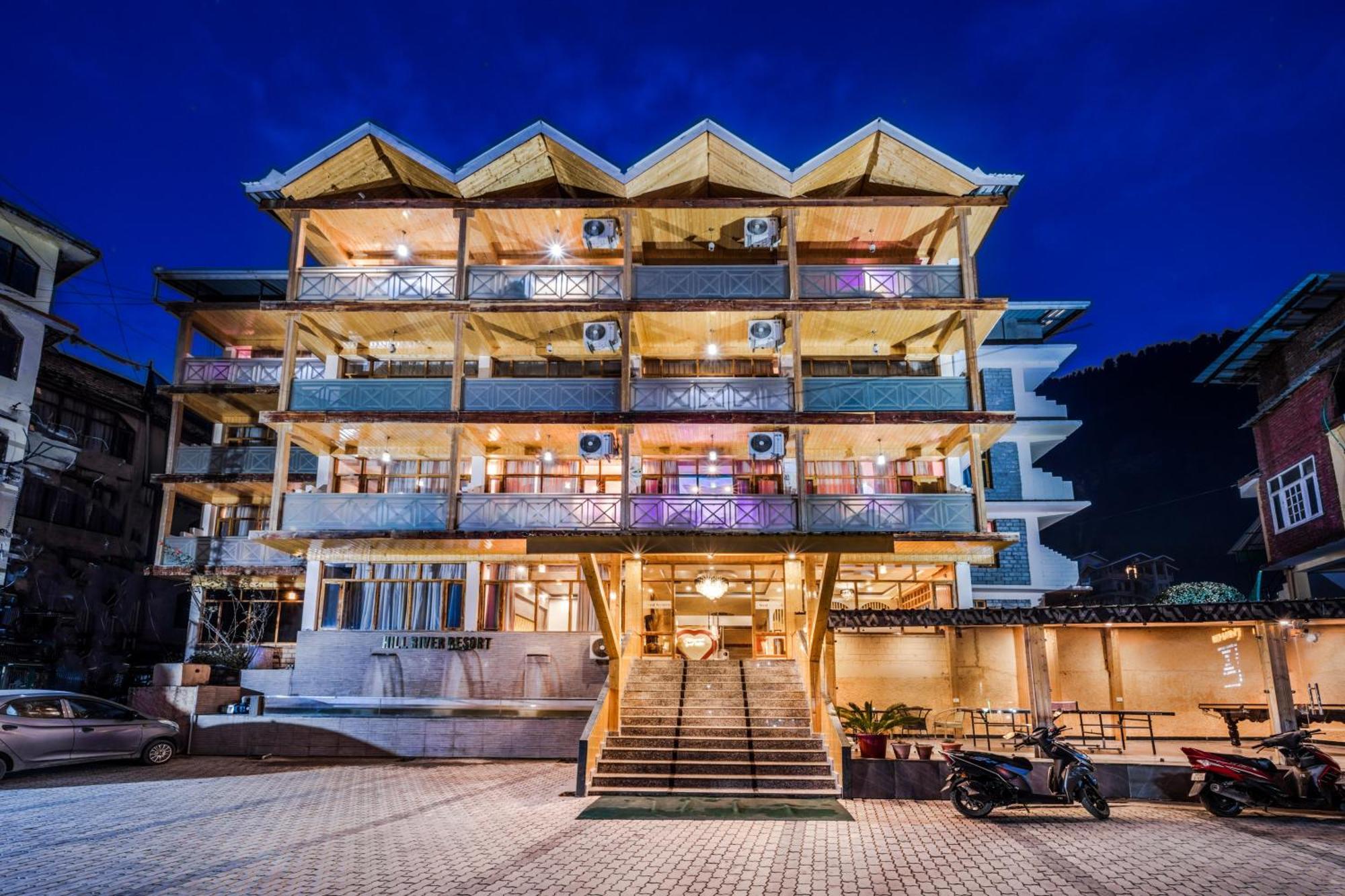 Hill River Resort By West Western Manāli Buitenkant foto