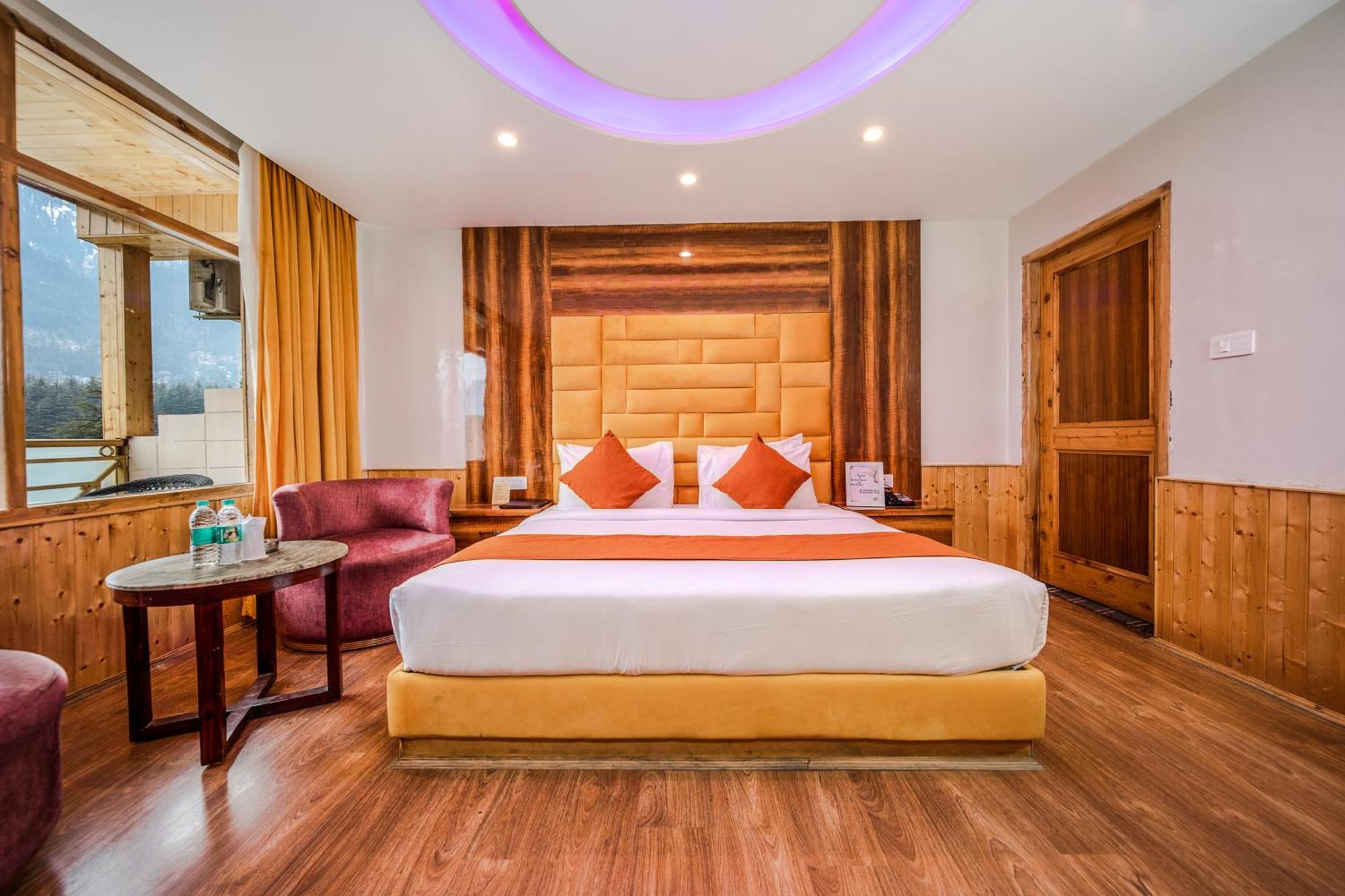 Hill River Resort By West Western Manāli Buitenkant foto