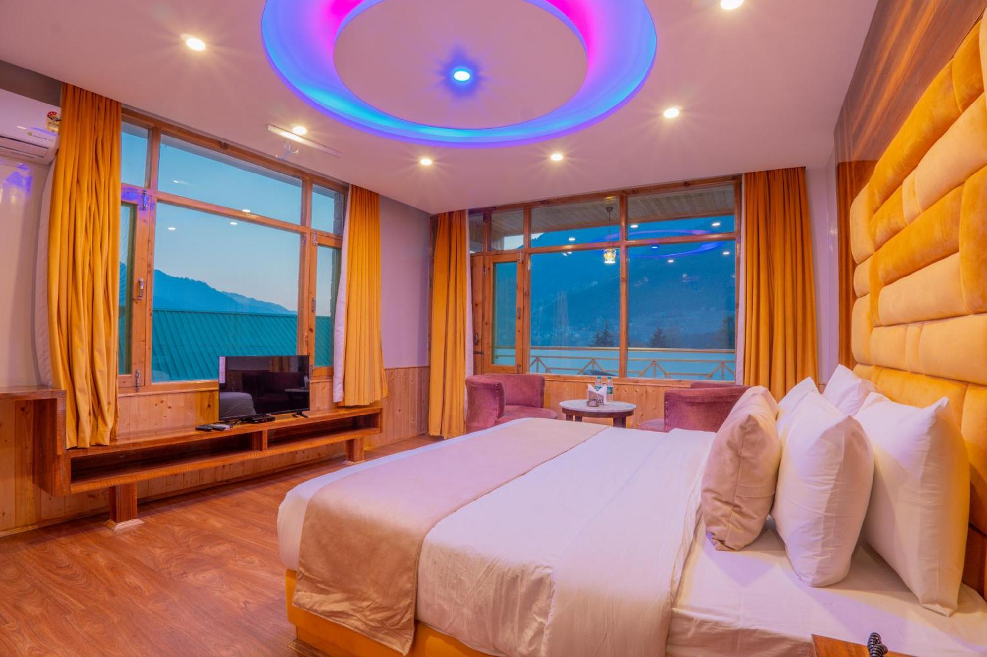 Hill River Resort By West Western Manāli Buitenkant foto