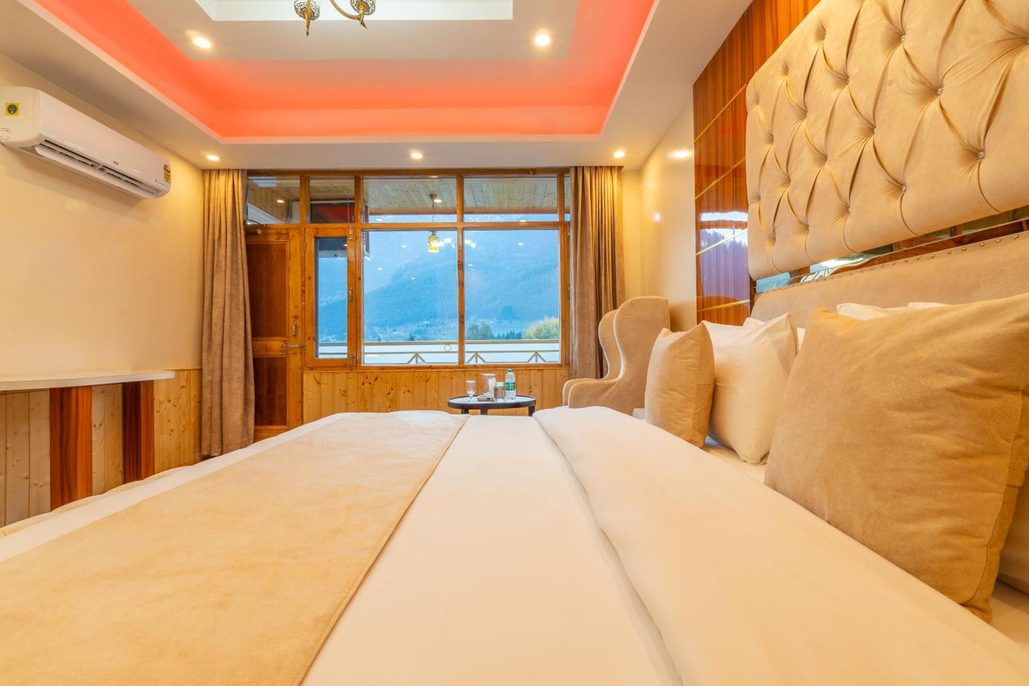 Hill River Resort By West Western Manāli Buitenkant foto